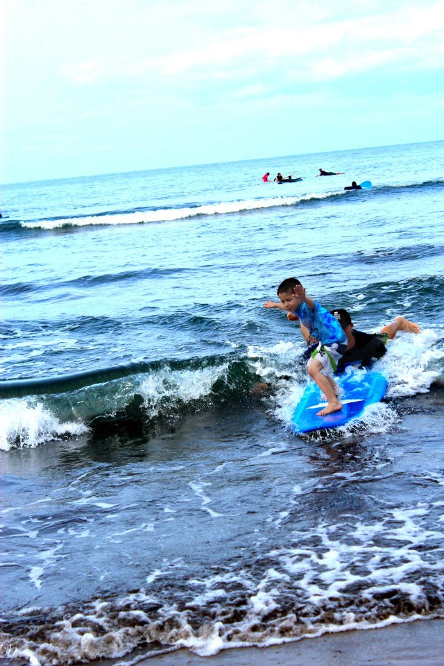 Rivers To The Sea Tide And Kiva Surfing Lessons Maui
