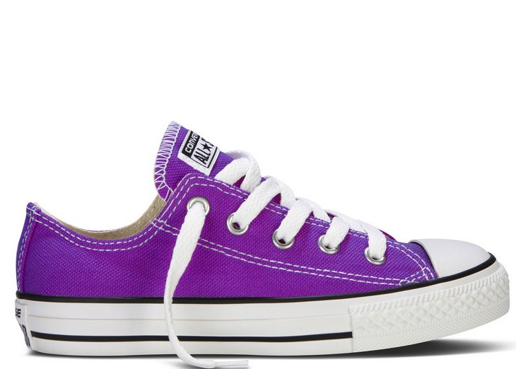 Pantone-shoe