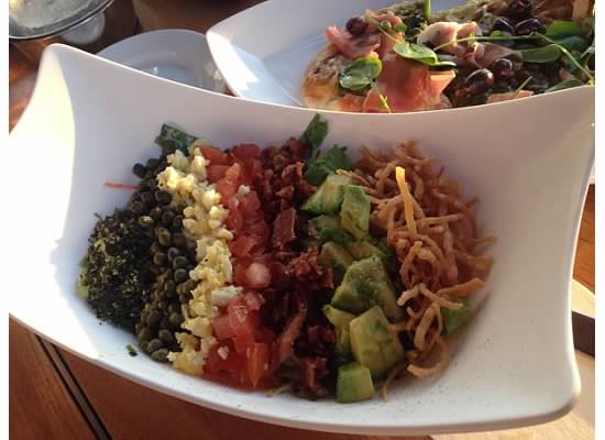 Ama Ama Aulani Food Review