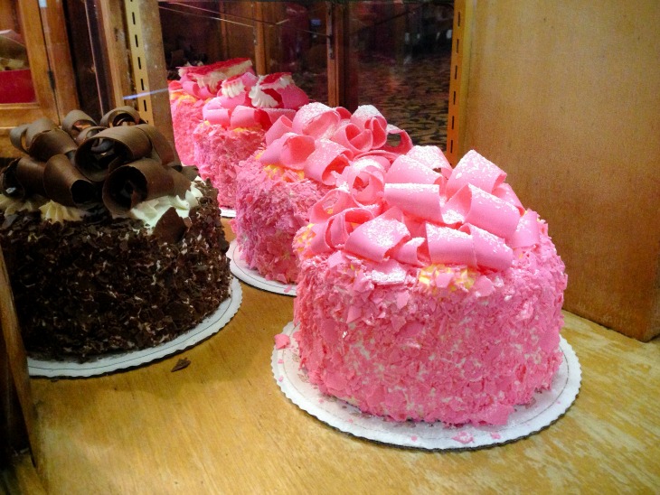 Kids Madonna Inn_ Pink Champaign Cake