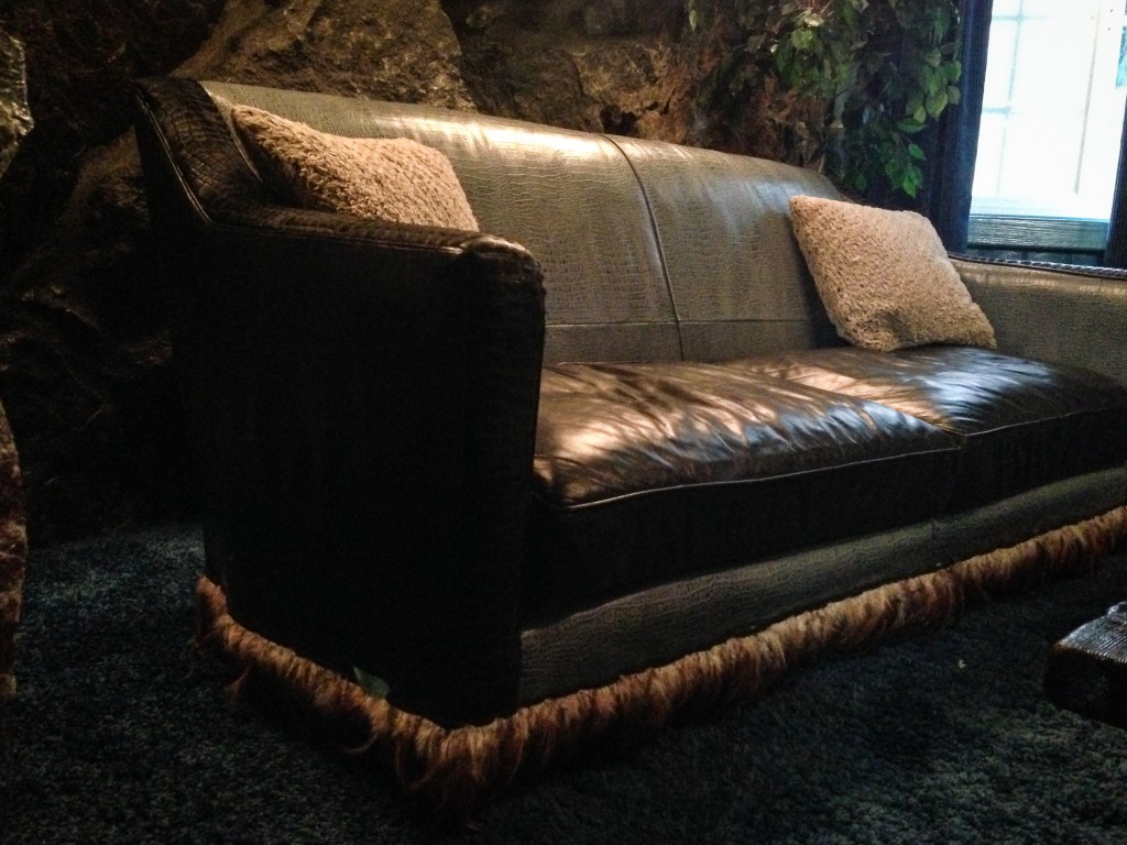 Kids Madonna Inn_ couches 2