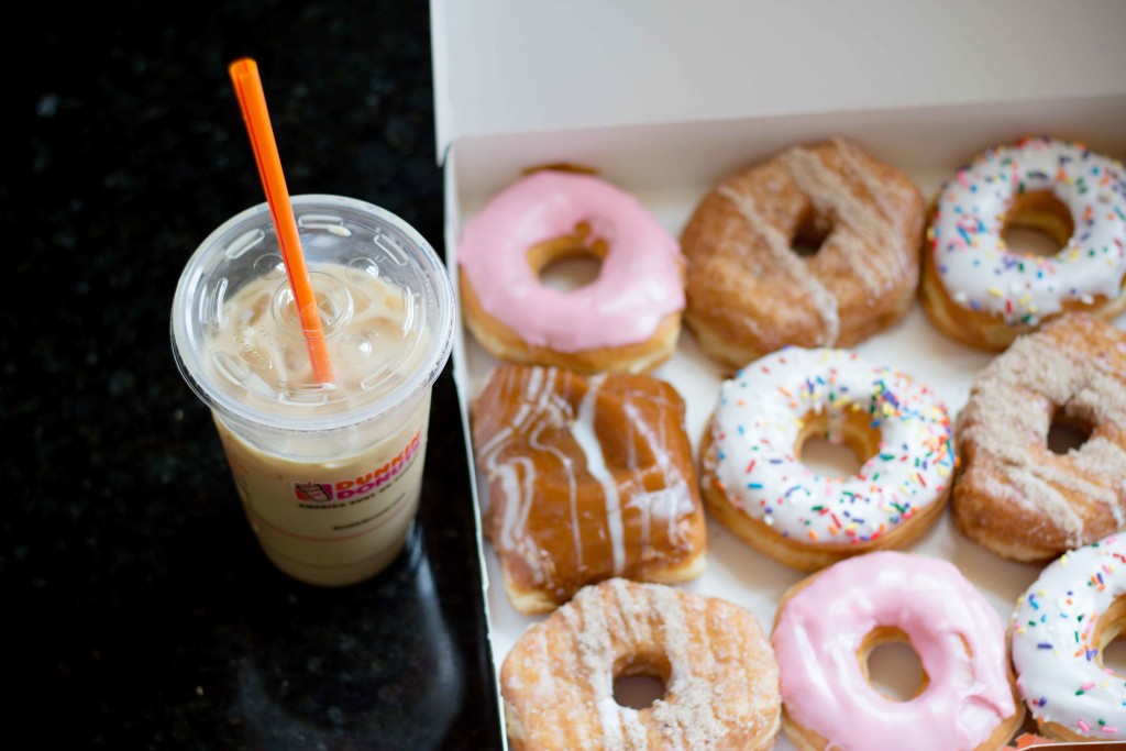 Dunkin Donuts Breakfast Squares Blueberry Latte-6