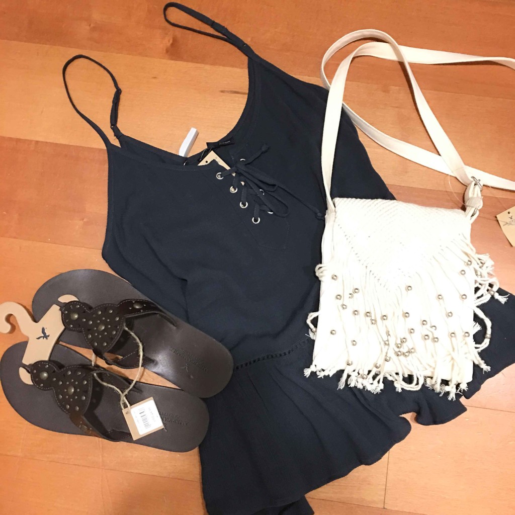 New Jersey Fashion Blogger Corine Ingrassia + Simon Malls